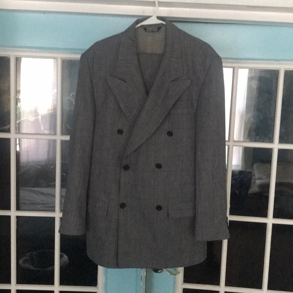 Suit